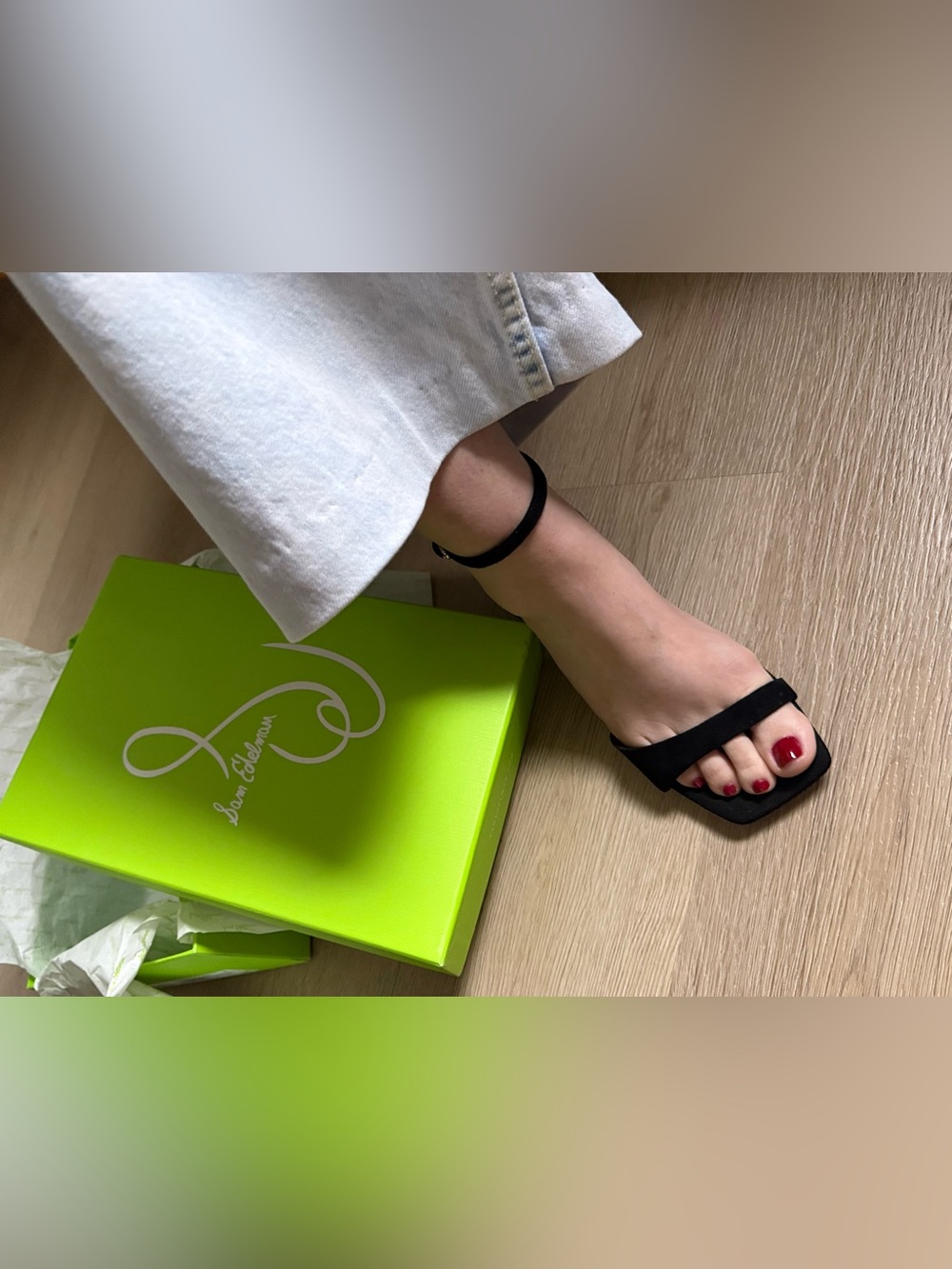 New Sam Edelman Black  whit Block Heel Sandals!!!